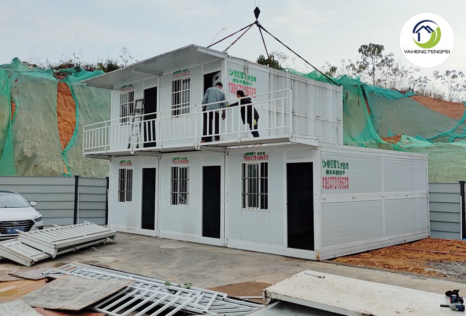 Folding container house demolition precautions
