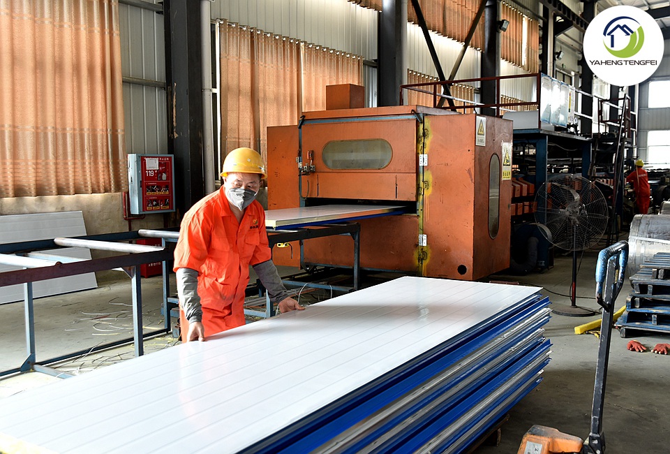 Container House Color-Coated Steel Tile Production Line
