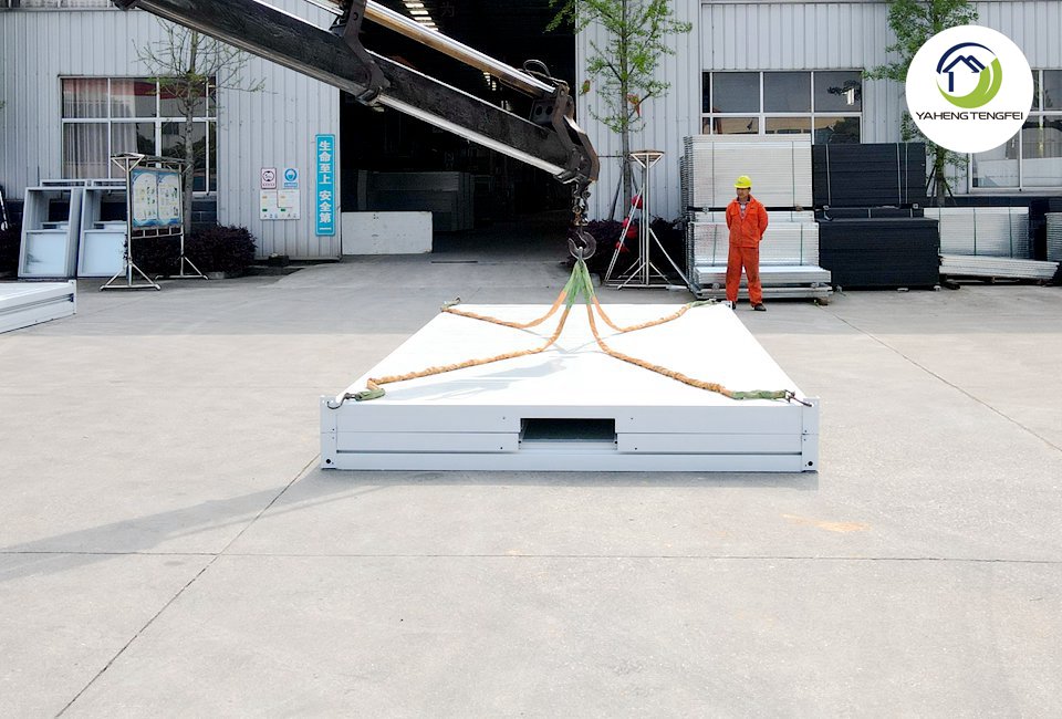 Innovation in Foldable Container Homes