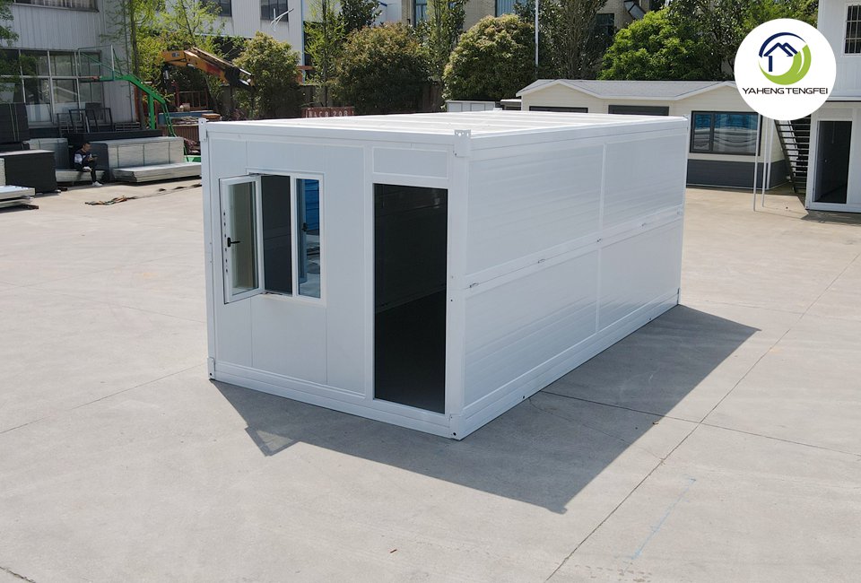 Folding container room size