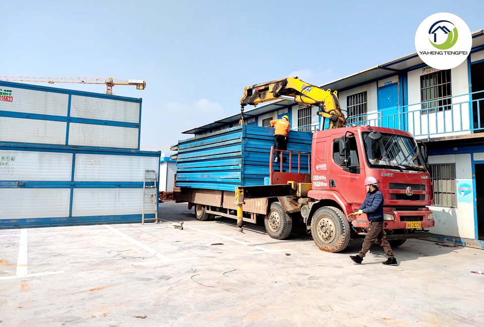 Folding container house