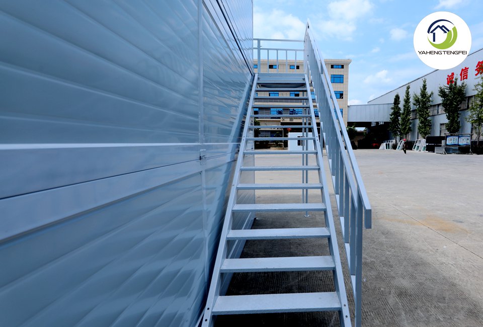 folding house