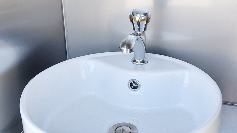 Convenient handwashing station