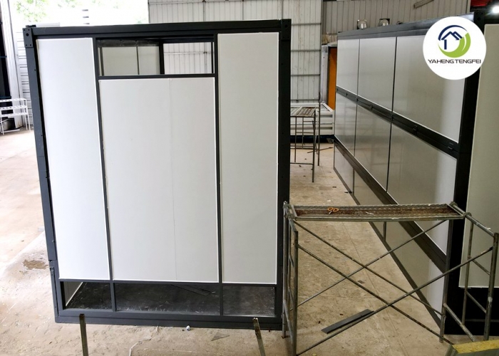 Customised folding container house