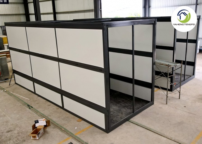 Customised folding container house