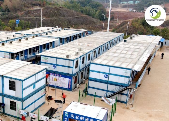 Two-storey foldable container