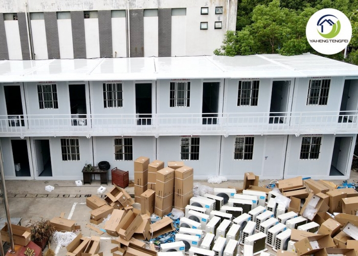 The total investment of the Tongzipo Stereo Space Quality Enhancement Project is about 60,000,000 RMB, and the contractor is China Construction Fifth Engineering Bureau. The number of Yaheng Tengfei folding  houses in the project`s camp temporary houses is 50, totalling 900 square metres.