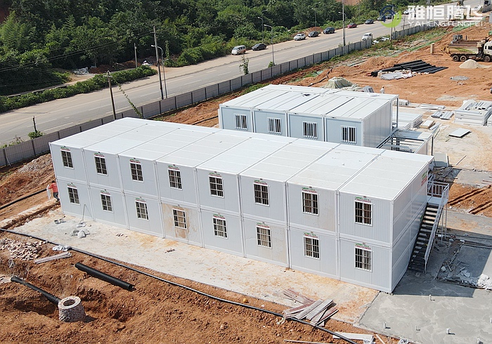 Folding container houses