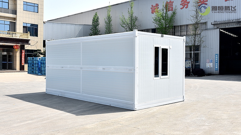 Vibrant appearance, wear-resistant